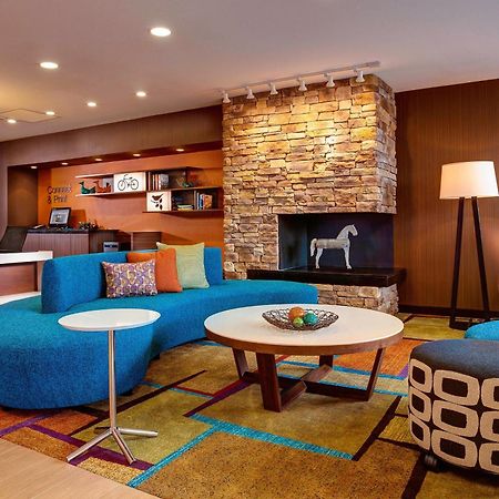 Fairfield Inn & Suites By Marriott Lincoln Southeast Экстерьер фото