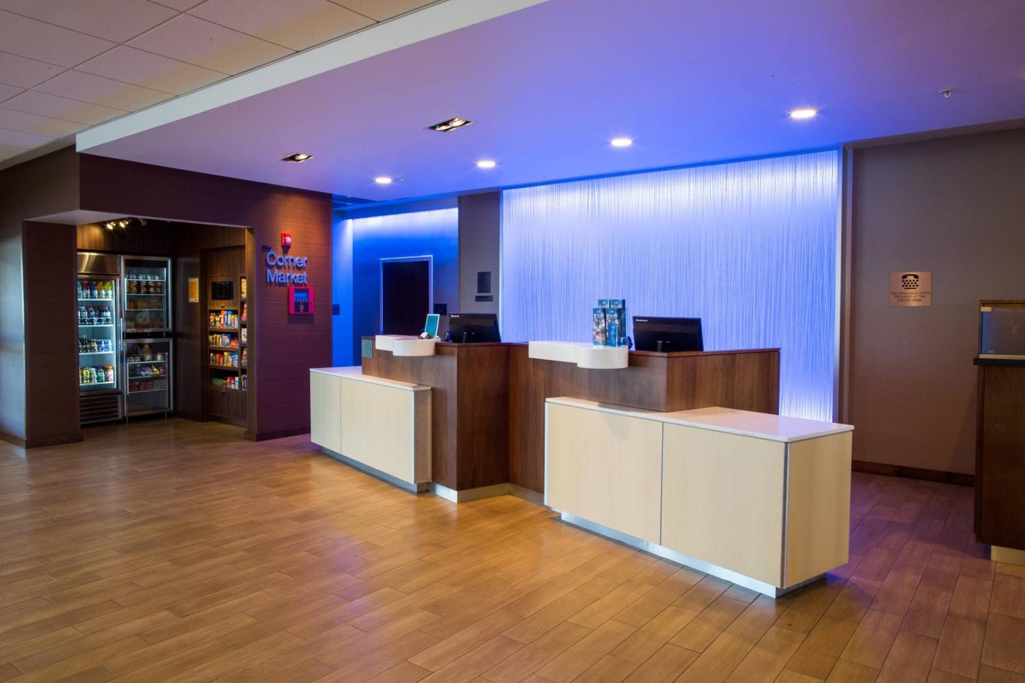Fairfield Inn & Suites By Marriott Lincoln Southeast Экстерьер фото