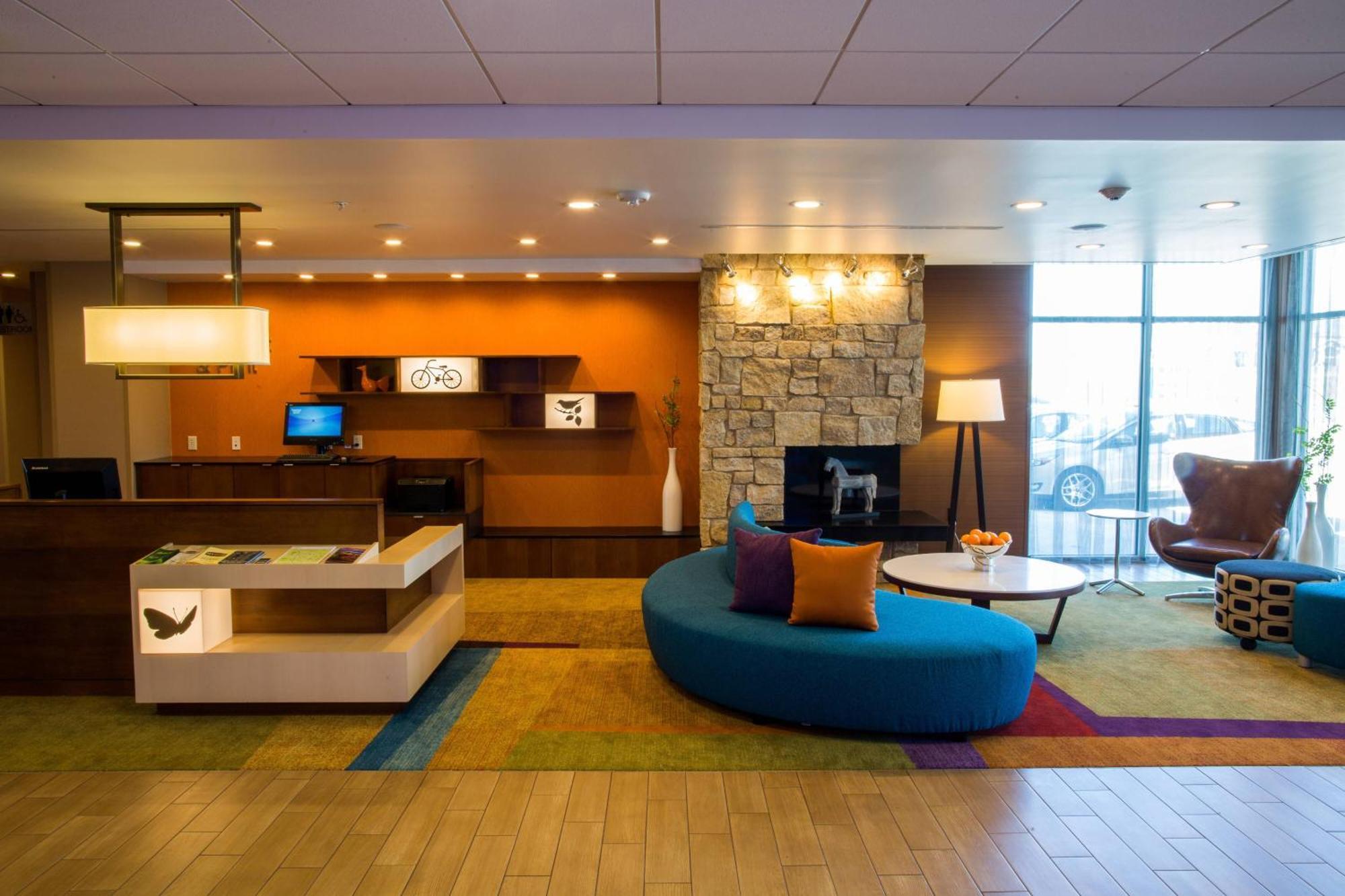 Fairfield Inn & Suites By Marriott Lincoln Southeast Экстерьер фото