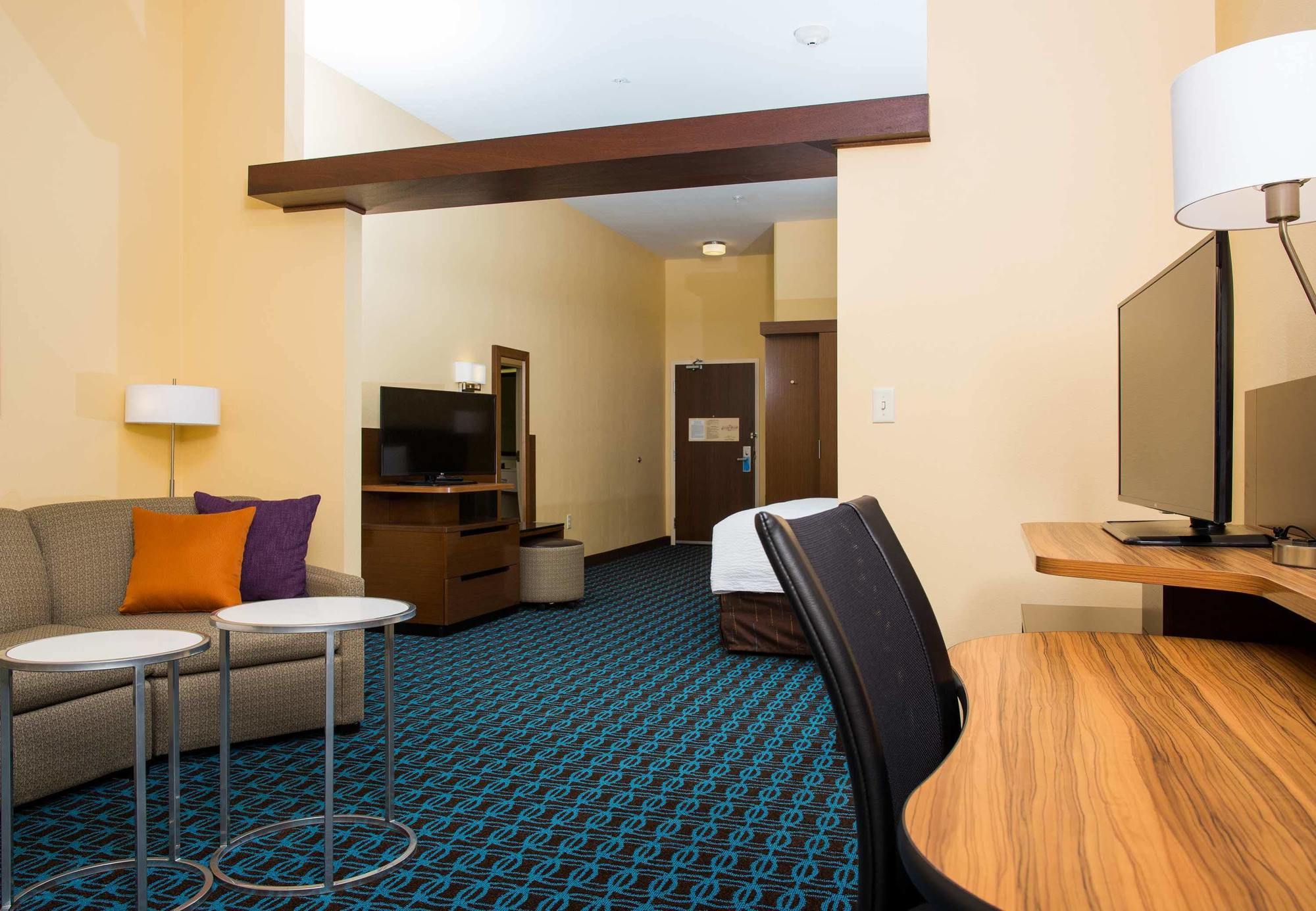 Fairfield Inn & Suites By Marriott Lincoln Southeast Экстерьер фото
