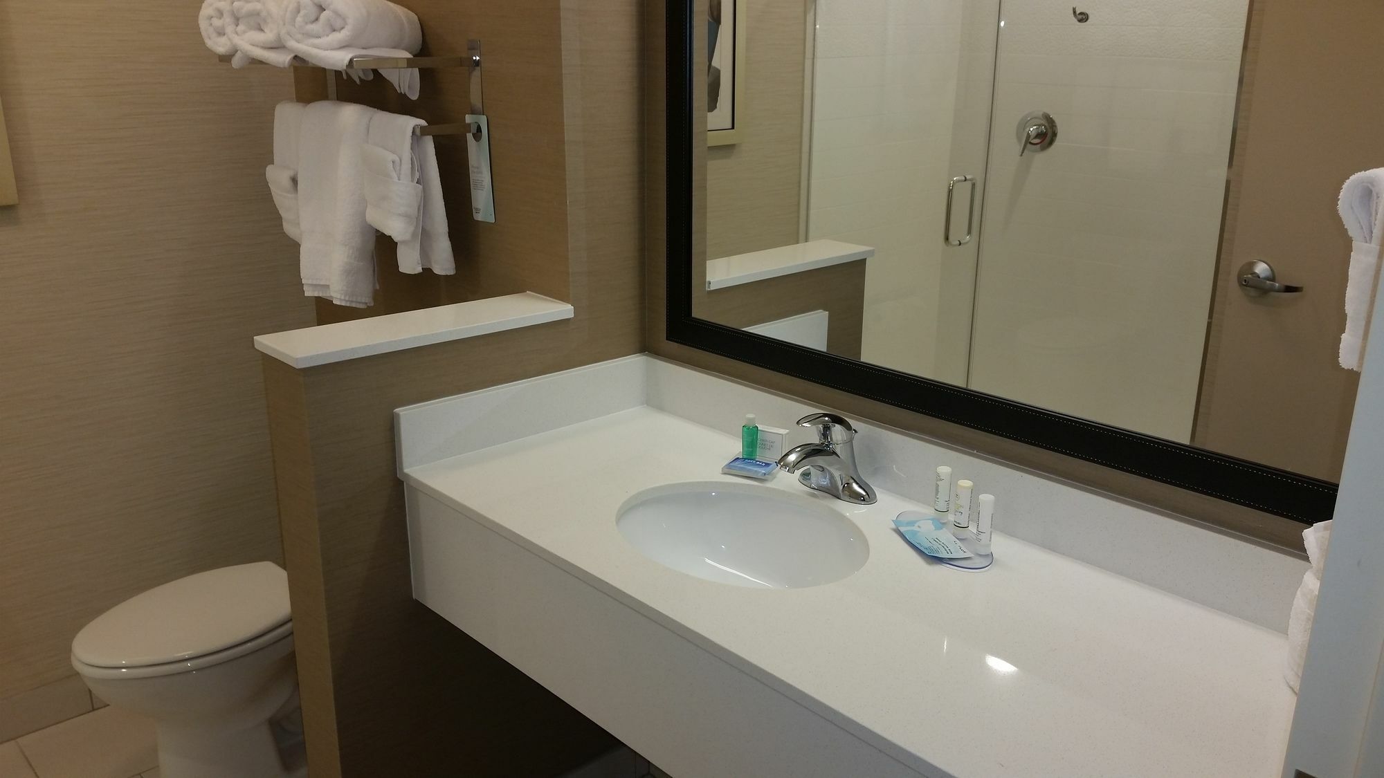 Fairfield Inn & Suites By Marriott Lincoln Southeast Экстерьер фото